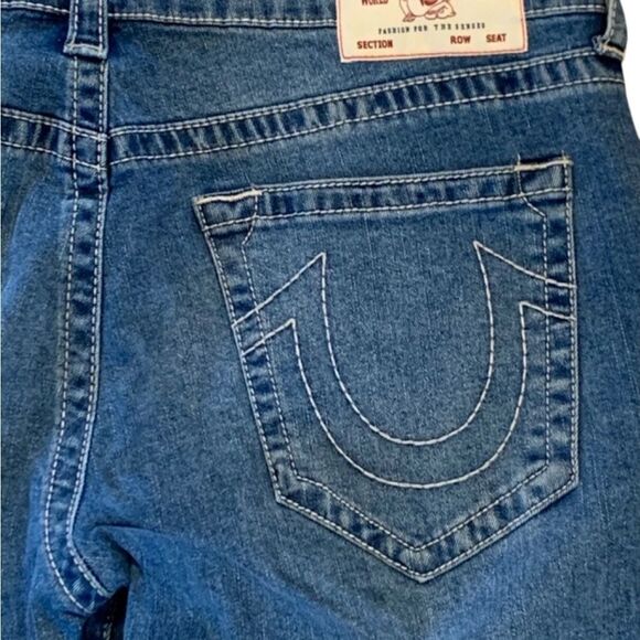 True Religion RICKY NF SN SHORTS Raw Hem Men’s Size 38 Urban Cowboy Medium Wash - Picture 3 of 4
